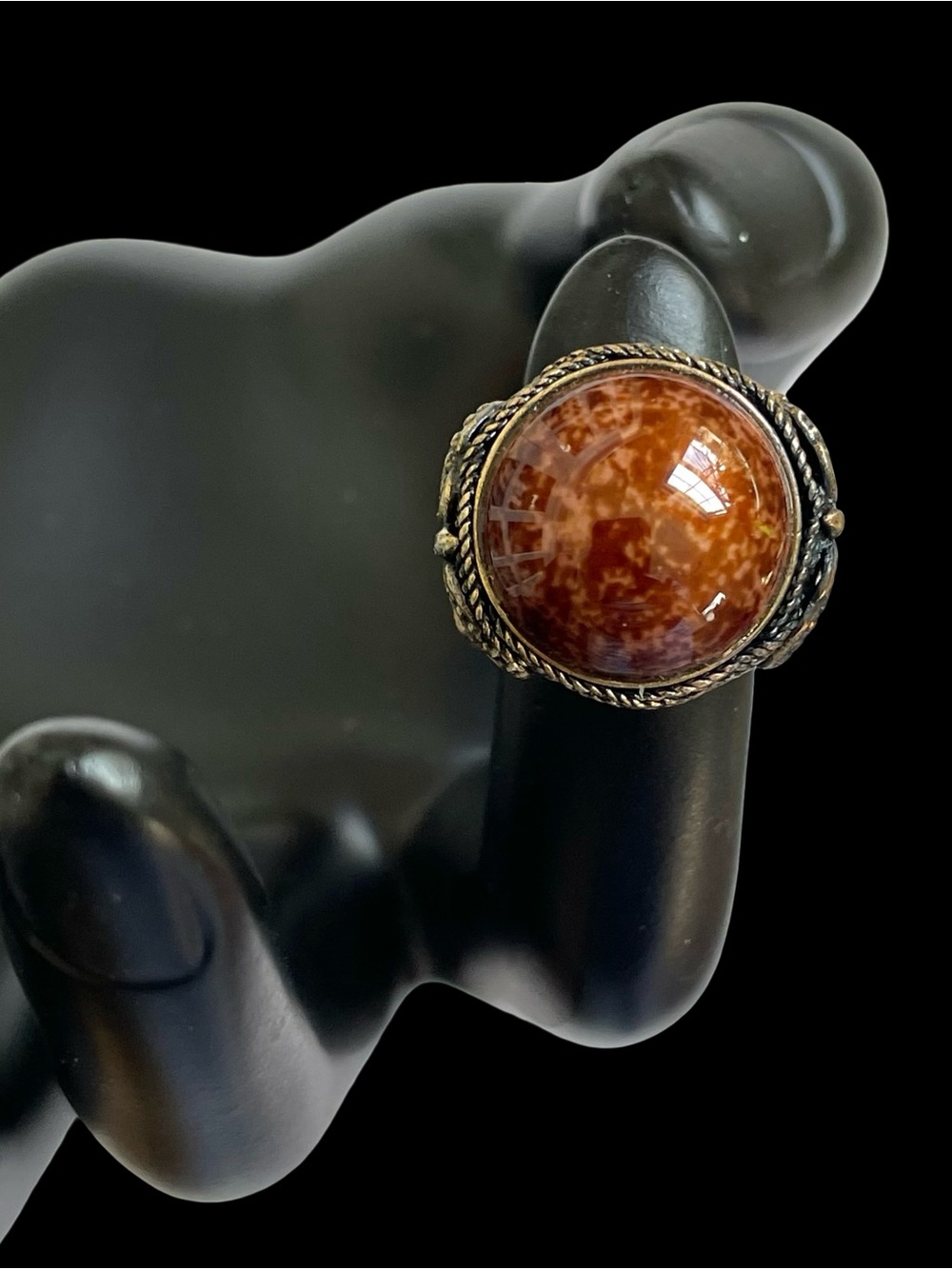 Vintage Mid-Century Art Glass Adjustable Ring